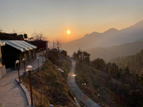 Surkanda Kanatal View Camps - Affordable Camping in Kanatal